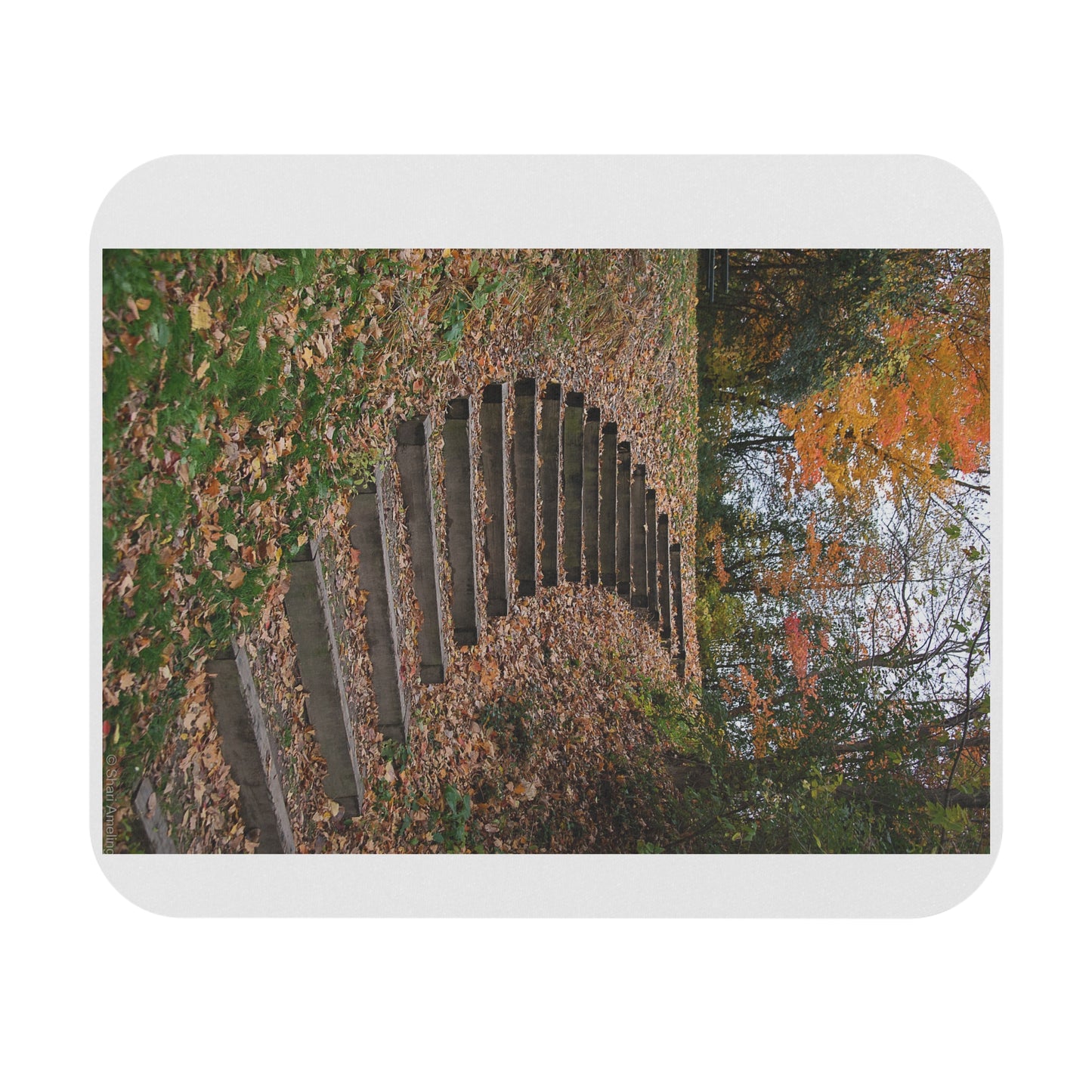 Scenic Fall Leaves Mouse Pad - Nature-Inspired Desk Accessory
